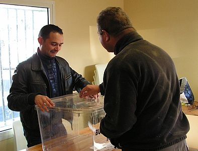 ADAV33 - mise en situation de vote des gens du voyages de l'aire d'accueil de Cestas